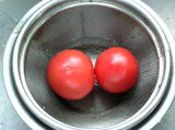 家庭菜園　トマトの収穫写真　（神奈川県横浜市）　：外構施工業　「エクステリア横浜」　施工